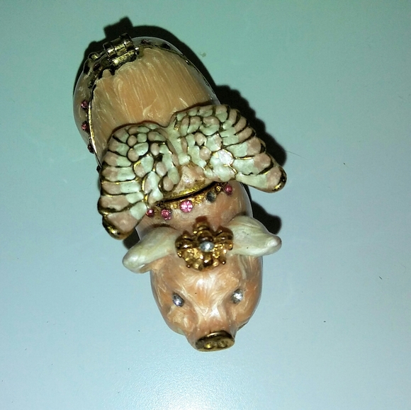 Flying Pig Trinket Box - Picture 2 of 4
